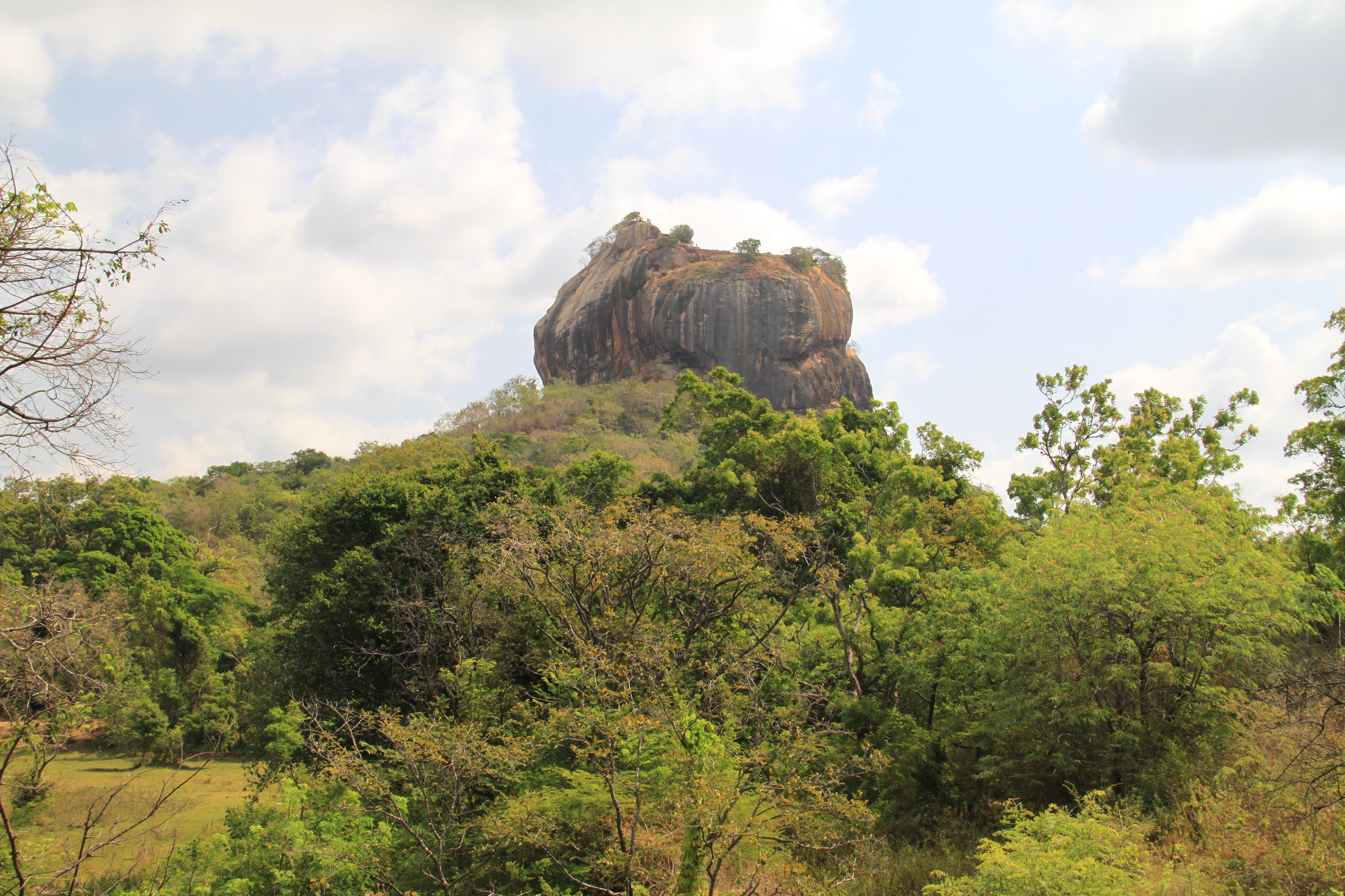 Hiking Sigiriya Lion S Rock In Sri Lanka Free Two Roam
